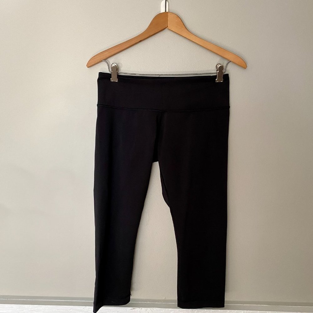 Lululemon Cropped Legging Size 6